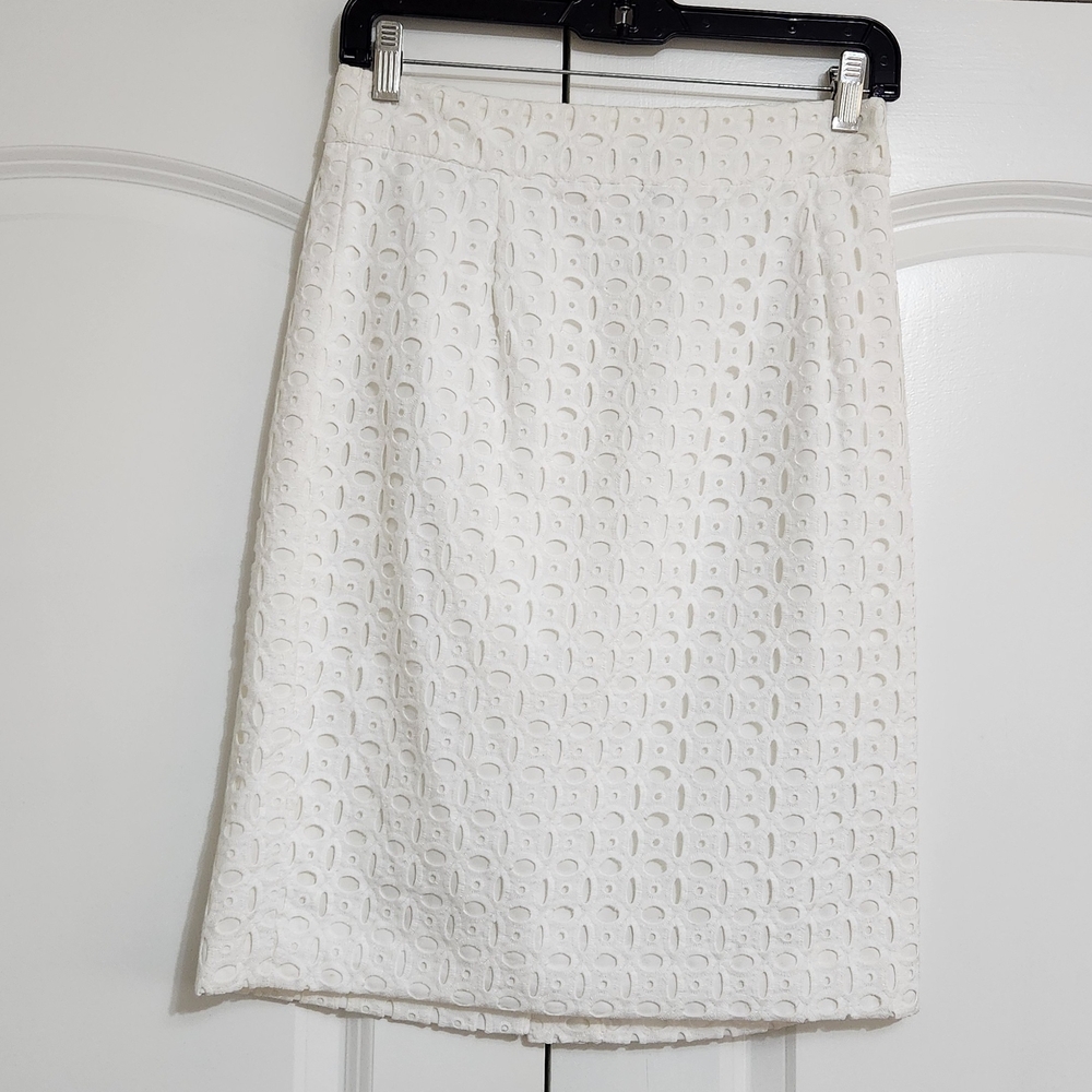 Banana Republic White Eyelet Pencil Skirt